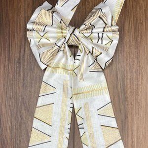 The Brightened Kinte (Full-Bladed Bow)